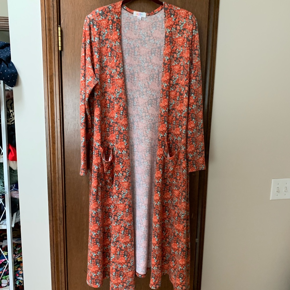 LulaRoe sarah. L